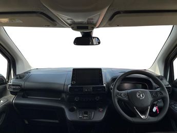Vauxhall Combo Life Electric 50kwh Design MPV 5dr Electric Auto (7.4kw Charger) (136 Ps)