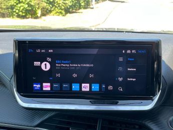 Peugeot E 2008 50kwh Gt Suv 5dr Electric Auto (7kw Charger) (136 Ps)