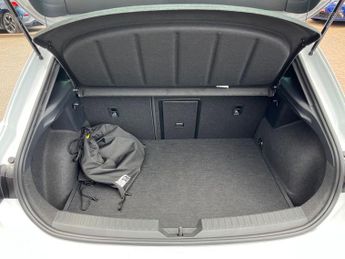 SEAT Leon e Hybrid 1.5 Ehybrid 25.8kwh Fr Sport Hatchback 5dr Petrol Plug In Hybrid