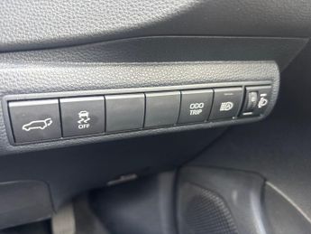 Toyota Corolla Touring Sports 1.8 Vvt H Design Touring Sports 5dr Petrol Hybrid CVT Euro 6 (s/