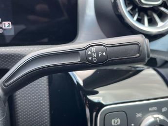 Mercedes Benz A Class Saloon 1.3 A200 Amg Line Edition (executive) Saloon 4dr Petrol 7g Dct E
