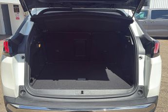 Peugeot 3008 SUV 1.2 Puretech Allure Suv 5dr Petrol Eat Euro 6 (s/s) (130 Ps)