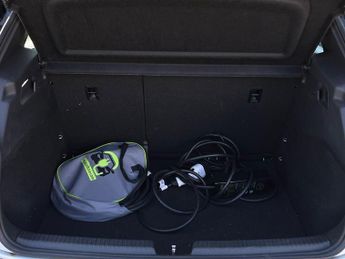 Volkswagen ID3 Pro Performance 58kwh Life Hatchback 5dr Electric Auto (204 Ps)