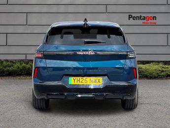 Vauxhall Grandland Electric 73kwh Ultimate Suv 5dr Electric Auto (213 Ps)