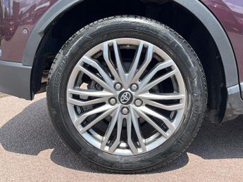Toyota C Hr 1.8 Vvt H Gpf Excel Suv 5dr Petrol Hybrid CVT Euro 6 (s/s) (122 