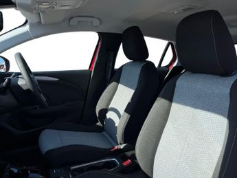 Vauxhall Corsa Electric 50kwh Design Hatchback 5dr Electric Auto (136 Ps)
