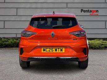 Renault Clio 1.6 E Tech Techno Hatchback 5dr Petrol Hybrid Auto Euro 6 (s/s) 