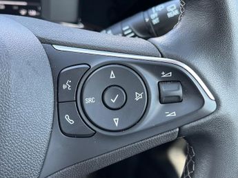 Vauxhall Mokka Electric 50kwh Design Suv 5dr Electric Auto (136 Ps)