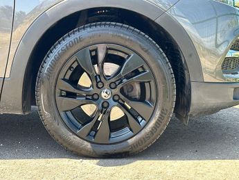Vauxhall Grandland X 1.2 Turbo Sri Nav Suv 5dr Petrol Auto Euro 6 (s/s) (130 Ps)