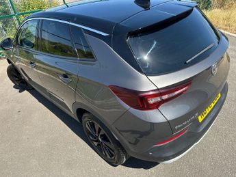 Vauxhall Grandland X 1.2 Turbo Sri Nav Suv 5dr Petrol Auto Euro 6 (s/s) (130 Ps)