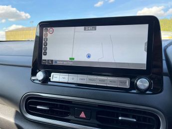 Hyundai Kona 64kwh Premium Suv 5dr Electric Auto (10.5kw Charger) (204 Ps)