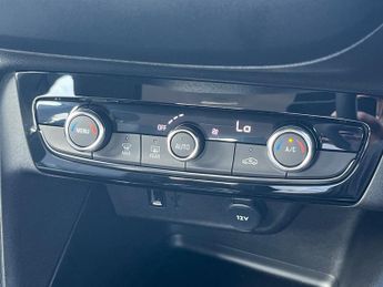 Vauxhall Corsa Electric 50kwh Design Hatchback 5dr Electric Auto (136 Ps)
