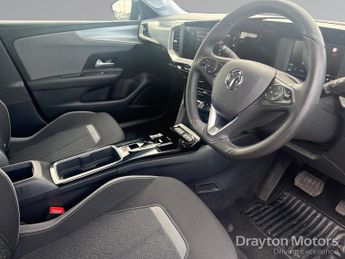 Vauxhall Mokka Electric 50kwh Se Premium Suv 5dr Electric Auto (136 Ps)