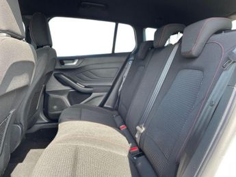 Ford Focus Estate 1.0t Ecoboost Mhev St Line Estate 5dr Petrol Hybrid Dct Euro 6 (