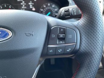 Ford Focus Estate 1.0t Ecoboost Mhev St Line Estate 5dr Petrol Hybrid Dct Euro 6 (