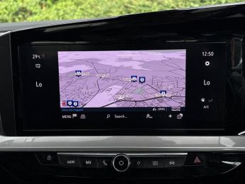 Vauxhall Mokka Electric 50kwh Ultimate Suv 5dr Electric Auto (136 Ps)