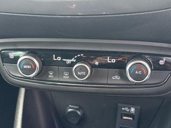 Vauxhall Crossland 1.2 Turbo Ultimate Suv 5dr Petrol Auto Euro 6 (s/s) (130 Ps)