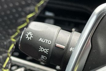 Peugeot 2008 SUV 1.2 Puretech Gt Suv 5dr Petrol Eat Euro 6 (s/s) (130 Ps)