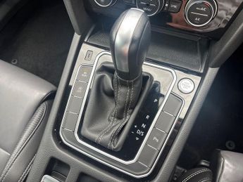 Volkswagen Passat Estate 1.5 Tsi Evo R Line Estate 5dr Petrol Dsg Euro 6 (s/s) (150 Ps)