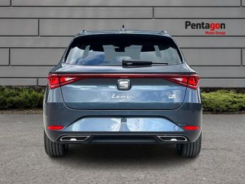 SEAT Leon Estate e Hybrid 1.5 Ehybrid 25.8kwh Fr Estate 5dr Petrol Plug In Hybrid Dsg Euro
