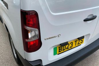 Vauxhall Combo Electric 2300 50kwh Dynamic Crew Van Double Cab 6dr Electric Auto L2 (7.4