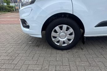 Ford Transit Custom 1.0 340 Ecoboost 13.6kwh Trend Panel Van 5dr Petrol Plug In Hybr