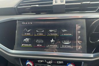 Audi Q3 Sportback 1.5 Tfsi Cod 35 S Line Sportback 5dr Petrol S Tronic Euro 6 (s/s