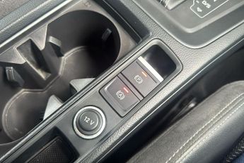 Audi Q3 Sportback 1.5 Tfsi Cod 35 S Line Sportback 5dr Petrol S Tronic Euro 6 (s/s