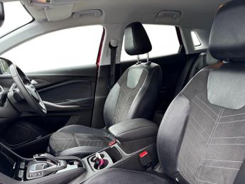 Vauxhall Grandland 1.2 Turbo Ultimate Suv 5dr Petrol Auto Euro 6 (s/s) (130 Ps)