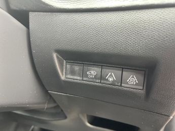 Peugeot E 2008 50kwh Gt Premium Suv 5dr Electric Auto (7kw Charger) (136 Ps)