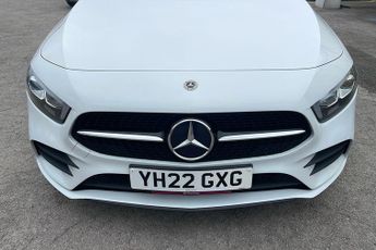 Mercedes Benz A Class 2.0 A180d Amg Line Edition (executive) Hatchback 5dr Diesel 8g D