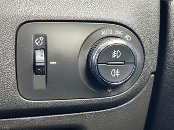 Vauxhall Crossland 1.2 Turbo Ultimate Suv 5dr Petrol Auto Euro 6 (s/s) (130 Ps)