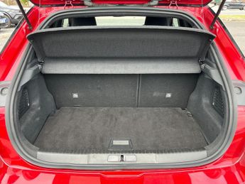 Vauxhall Mokka Electric 50kwh Ultimate Suv 5dr Electric Auto (136 Ps)