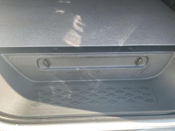 Volkswagen Id. Buzz Cargo Pro 77kwh Commerce Panel Van 5dr Electric Auto (204 Ps)