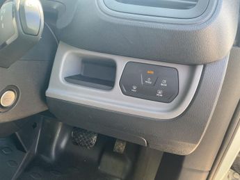 Volkswagen Id. Buzz Cargo Pro 77kwh Commerce Panel Van 5dr Electric Auto (204 Ps)