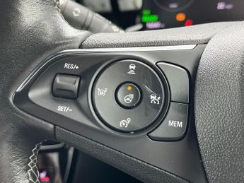 Vauxhall Mokka Electric 50kwh Ultimate Suv 5dr Electric Auto (136 Ps)