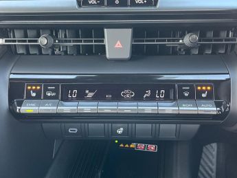 Toyota C Hr 2.0 Vvt 13.6kwh Design Suv 5dr Petrol Plug In Hybrid CVT Euro 6 