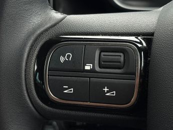 Citroen C3 Aircross 1.2 Puretech Shine Plus Suv 5dr Petrol Eat6 Euro 6 (s/s) (130 Ps