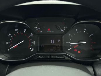 Citroen C3 Aircross 1.2 Puretech Shine Plus Suv 5dr Petrol Eat6 Euro 6 (s/s) (130 Ps