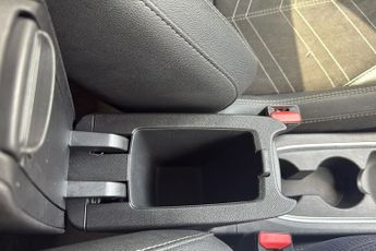 Vauxhall Corsa Electric 50kwh Ultimate Hatchback 5dr Electric Auto (136 Ps)