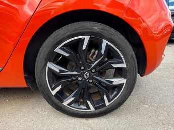 Renault Clio 1.6 E Tech Techno Hatchback 5dr Petrol Hybrid Auto Euro 6 (s/s) 