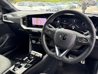 Vauxhall Mokka Electric 50kwh Ultimate Suv 5dr Electric Auto (136 Ps)