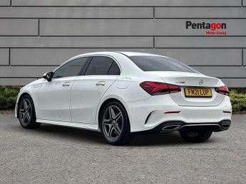 Mercedes Benz A Class Saloon 2.0 A250 Amg Line Saloon 4dr Petrol 7g Dct Euro 6 (s/s) (224 Ps)