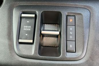 Vauxhall Combo Life Electric 50kwh Ultimate MPV 5dr Electric Auto (7.4kw Charger) (136 Ps)