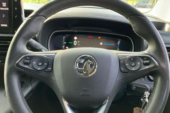 Vauxhall Combo Life Electric 50kwh Ultimate MPV 5dr Electric Auto (7.4kw Charger) (136 Ps)