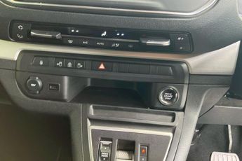 Vauxhall Vivaro Life Electric 50kwh Ultimate MPV 5dr Electric Auto Lwb (8 Seat, 7.4kw Charger)