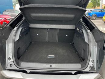 Peugeot E 3008 73kwh Gt Suv 5dr Electric Auto (210 Ps)