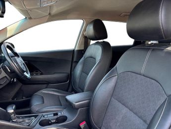 Kia Niro Self Charging Hybrid 1.6 Gdi 2 Suv 5dr Petrol Hybrid Dct Euro 6 (s/s) (139 Bhp)