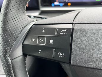 Vauxhall Grandland Electric 73kwh Gs Suv 5dr Electric Auto (213 Ps)