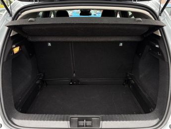 Renault Captur 1.3 Tce Se Edition Suv 5dr Petrol Edc Euro 6 (s/s) (140 Ps)